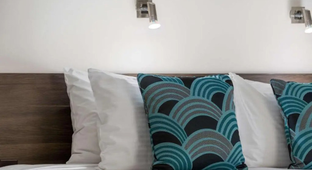 Трёхместный номер Deluxe Quality Hotel Robertson Gardens