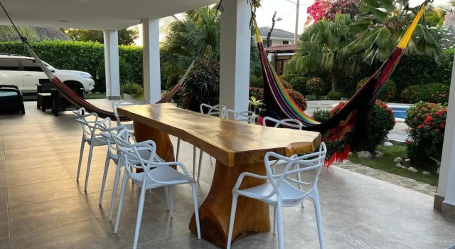 Коттедж с 5 комнатами House Villa Las Marias