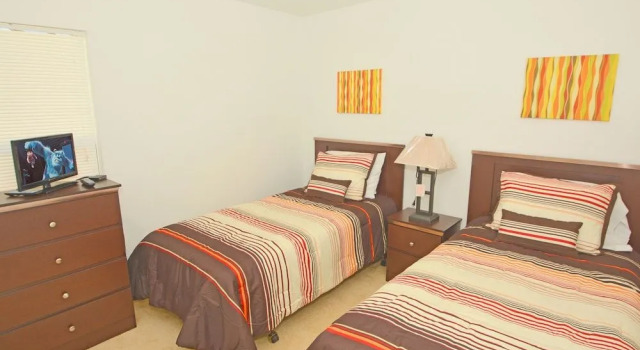 153CORD Orange Sky 4 Br home by RedAwning, Book Hotel Hoteller i Four Corners med pool, Swimmingpool