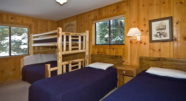 Wheelehan House - Close to Tahoe City & Tahoe Park HOA Beach Access!, Забронировать Дом для отпуска Виллы Тахо-Сити, Вилла