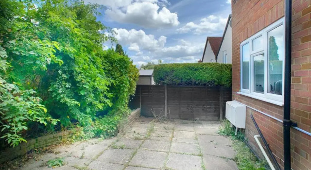 Апартаменты Ascot - Cottage Garden Parking