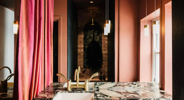 Miss Midgley's - Drawing Room