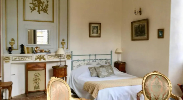 Двухместный номер Standard Château dAvanton