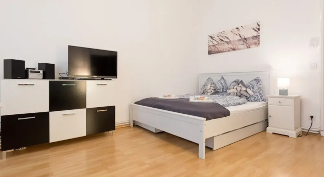 30 sqm Studio Near Danube