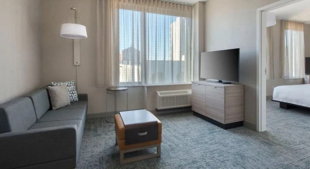 Шестиместный люкс c 1 комнатой TownePlace Suites by Marriott New York Brooklyn