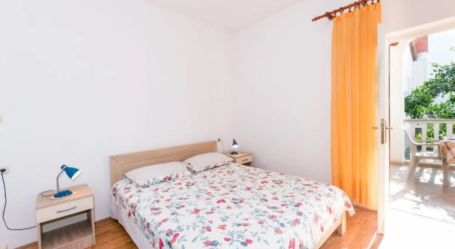 Apartments Grakalic great location