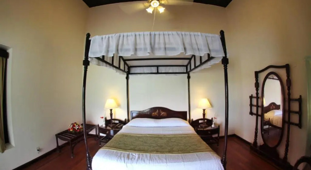 Двухместный номер Premium KTDC Lake Palace Thekkady