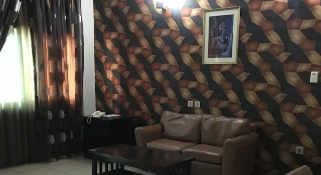 Номер Executive GQ International Hotel