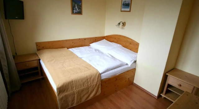 Полулюкс Hotel Sepetná