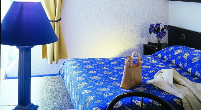 Hotel Stars Genève Aéroport, Book Hotel Ferney-Voltaire 