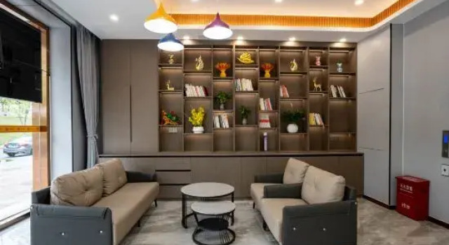 Home Inn Huaxuan Collection Hotel (Nanjing Agricultural University Shengtai Jiayuan Branch), Prenota Hotel Hotel a Jiangsu con parcheggio, Parcheggio