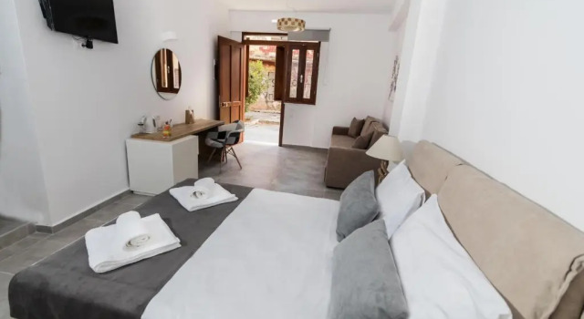 Номер Standard Deluxe Rooms