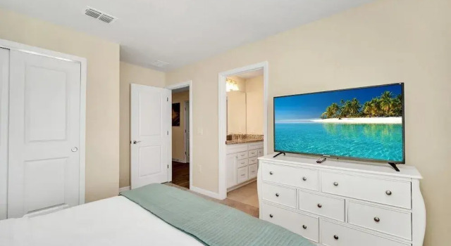 2130lc · Brand New 9Bd Mansion Pool/ Spa At Windsor Island