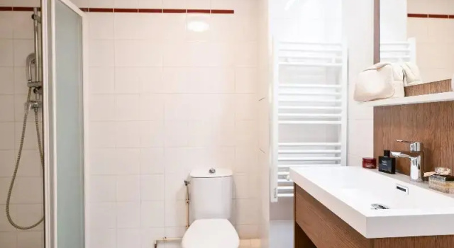 Четырёхместный номер Standard Comfort Aparthotel Versailles, St Cyr lEcole