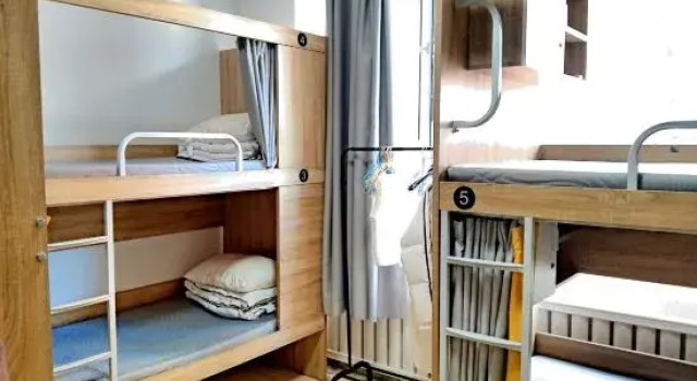 Кровать в общем номере (женский номер) Grace Inn Luozhuang Branch