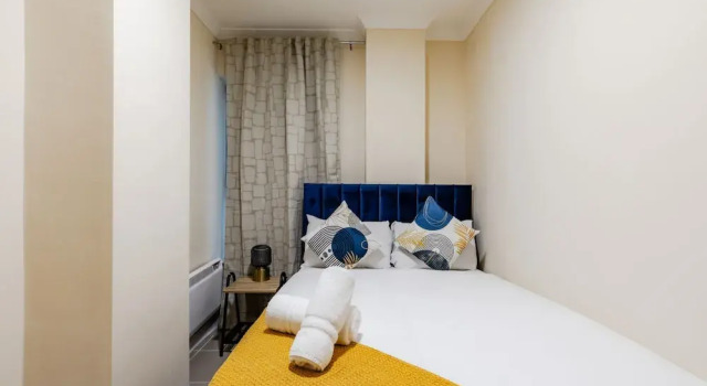 Comfy Apartments in Queensway, Забронировать Апартаменты/квартира Лондон Большой Лондон, рядом с The Reel Poster Gallery