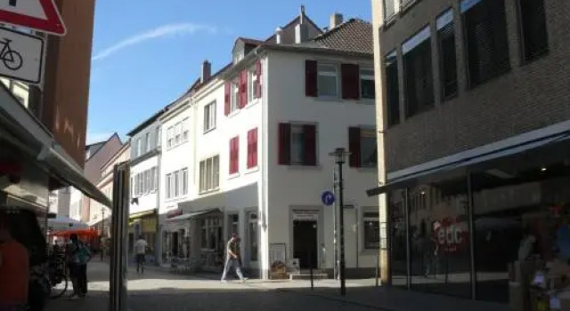 Ferienwohnung Speyer, Забронировать Отель Шпайер Pfalz, рядом с (Luther) Gedaechtniskirche