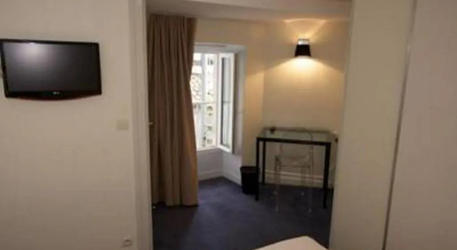 Двухместный номер Standard Hôtel Henri IV