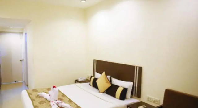 Regency Square Hotel, Забронировать Отель Отели штата Махараштры 3 звезды, 3*