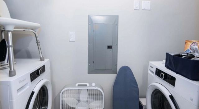 FRONTDESK Vantage Apts Edge District St Pete