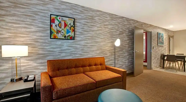 Двухместная студия Home2 Suites By Hilton Loves Park Rockford
