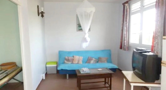 House With one Bedroom in La Trinité, With Wonderful sea View, Furnished Garden and Wifi - 3 km From the Beach, Varaa Hotelli Hotellit ja majoitukset kohteessa La Trinite, Hotelli
