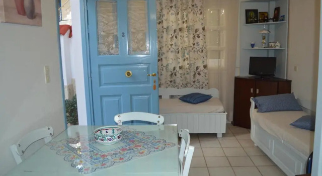 Апартаменты Patras Apartments