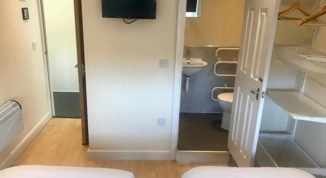 Eazzzy rooms Corby, Varaa Hotelli Hotellit Corby pysäköinnillä, Pysäköinti
