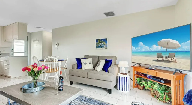 Jamaica Royale Beach Villa, Book Villa Hoteller i Siesta Key med pool, Swimmingpool