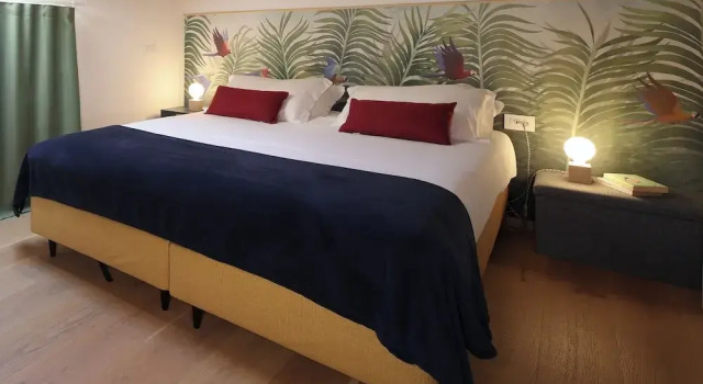 Номер Economy Nine Rooms Shared
