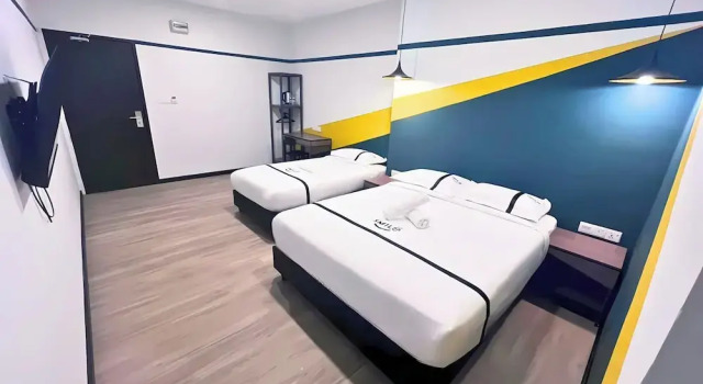 Трёхместный номер Standard Seeds Hotel Danau Kota PV12