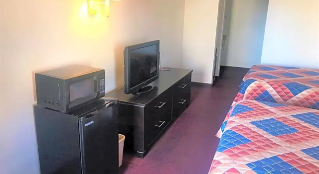American Inn & Suites, Varaa Mini-hotelli Albuquerque New Mexico