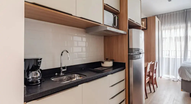 Студия 360 Essential Brooklin