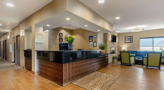 Comfort Inn Ellsworth - Bar Harbor, Забронировать Отель Отели Эллсуорт с парковкой, Парковка