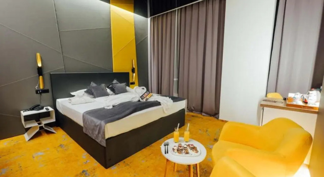Трёхместный номер Deluxe Hotel Hills Sarajevo Congress & Thermal Spa Resort
