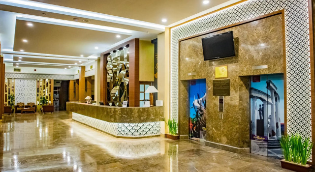 Grand Inna Tunjungan Hotel Surabaya