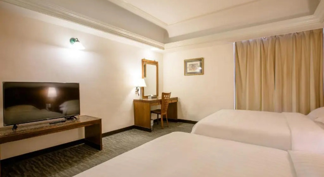 Четырёхместный номер Standard Hub Hotel Ximen-inn Kunming