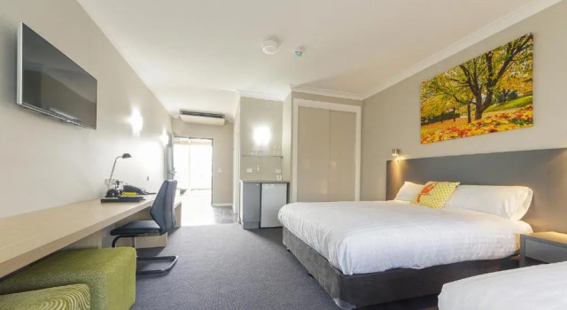 Трёхместный номер Standard Club Cowra Motel
