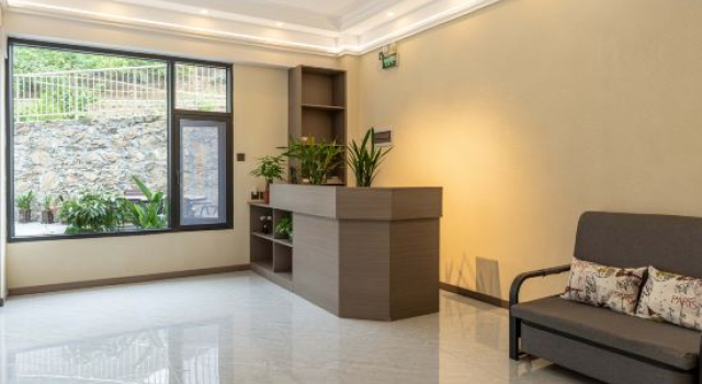 Luding Yunya Homestay (Dadu River), Prenota Hotel Hotel a Sichuan con parcheggio, Parcheggio