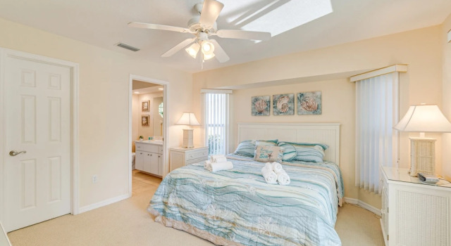 Beachy Port Charlotte Home w/ Hot Tub & Pool!