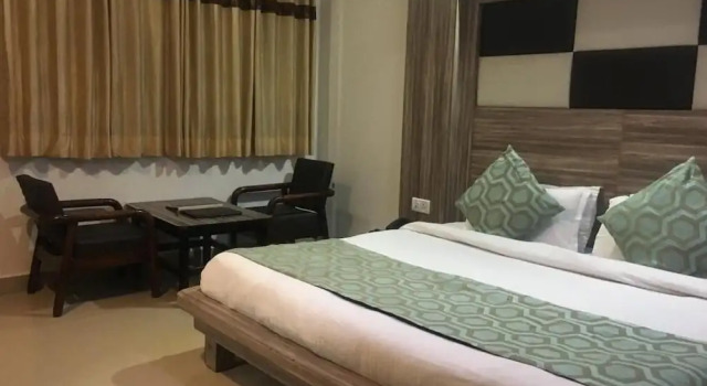 Maharaja Resorts, Забронировать Отель Отели Джамму и Кашмира с парковкой, Парковка