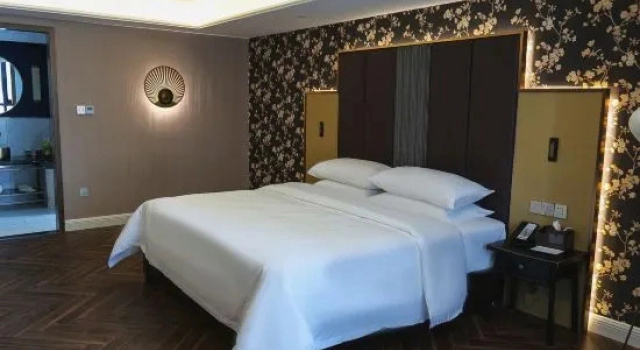 Двухместный люкс Business Jinjiang Metropolo Hotel, Beisong Subway Station, Chang'an Wanda, Shijiazhuang