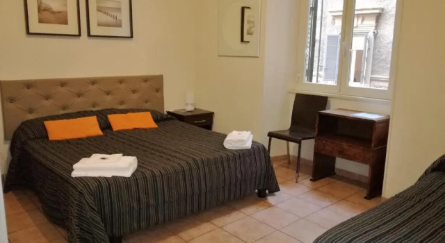 Трёхместный номер Standard Marvi Hotel