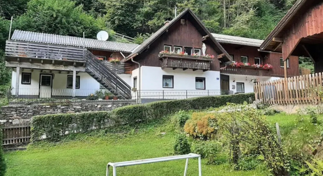 Коттедж Apartment Feld am See Near Feldsee Lake