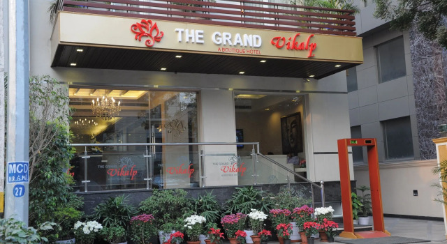 The Grand Vikalp by Saga Hotels, Забронировать Гостевой дом Отели Нью-Дели с завтраком, Завтраки