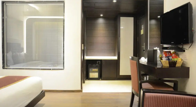 Номер Deluxe HOTEL GODWIN DELUXE NEAR CONNAUGHT PLACE Offers FREE AIRPORT PICKUP