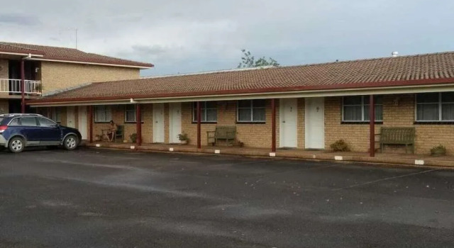 Overlander Motor Lodge