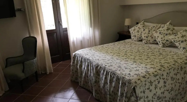 Двухместный номер Deluxe с балконом Il Casale di Riardo Luxury B&B