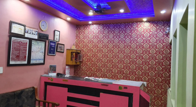 SPOT ON 36537 Hotel Sanjay, Забронировать Отель Ракабгандж Агра, рядом с Jama Masjid