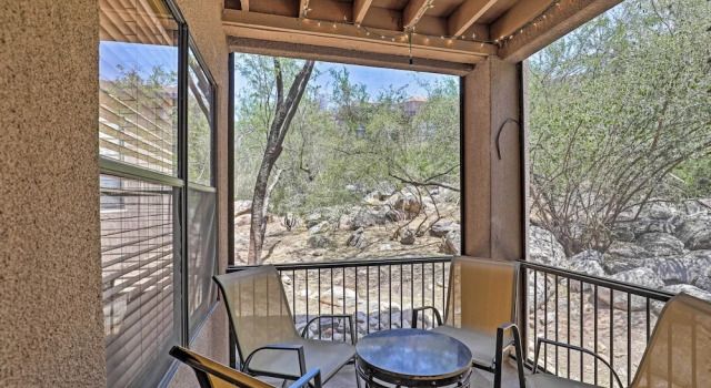 Tucson Desert Retreat w/ Pool + Hot Tub Access!, Забронировать Апартаменты/квартира Тусон штат Аризона